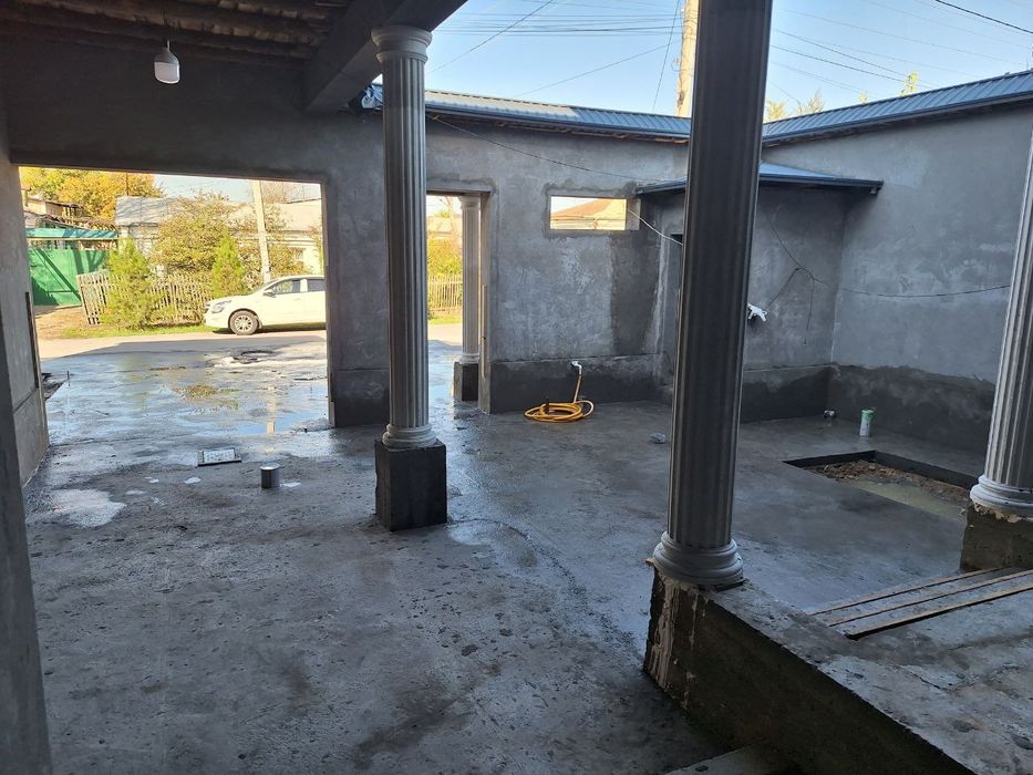 Уй сотилади 2.4 сотиг