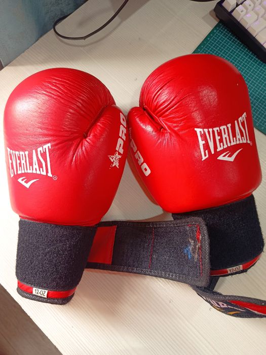 боксерские перчатки 12O OZ