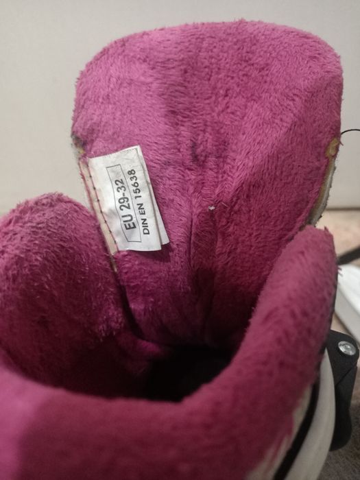 Продаю детские коньки розовые для девочек