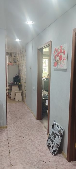 Продам квартиру трёхкомнатную