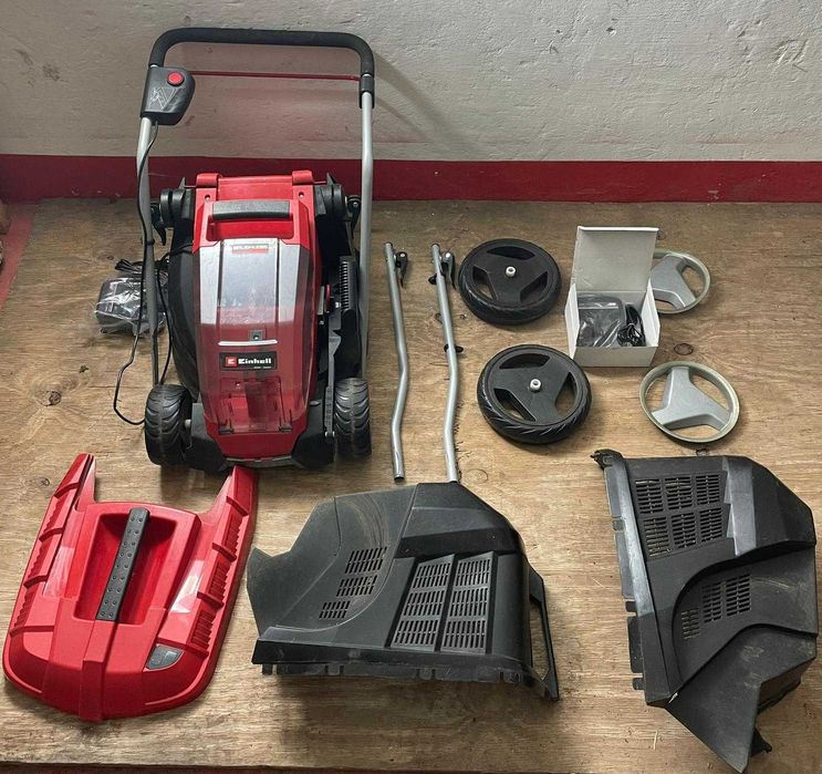 Masina profesionala de tuns iarba GE-CM 36/36 Li (2x4,0Ah)