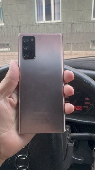 Продам samsung Note20 памят 256