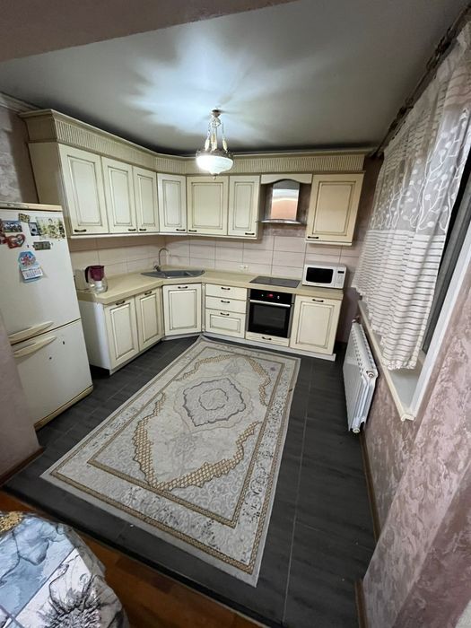 Продам 3х комнатную квартиру с ремонтом