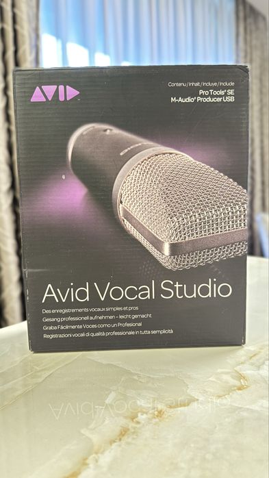 Avid Vocal Studio студиен мирофон USB
