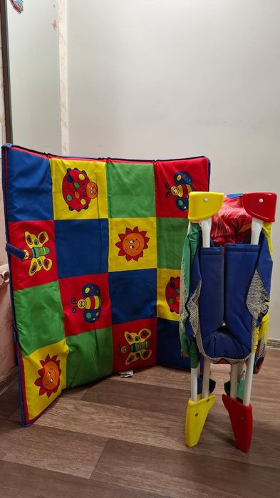 Детский складной игровой манеж Graco