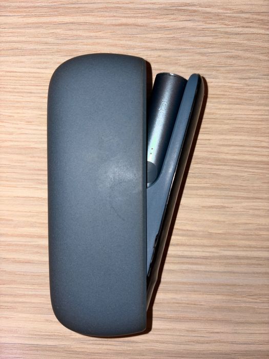 Vând 2 iqos iluma prime și iqos iluma