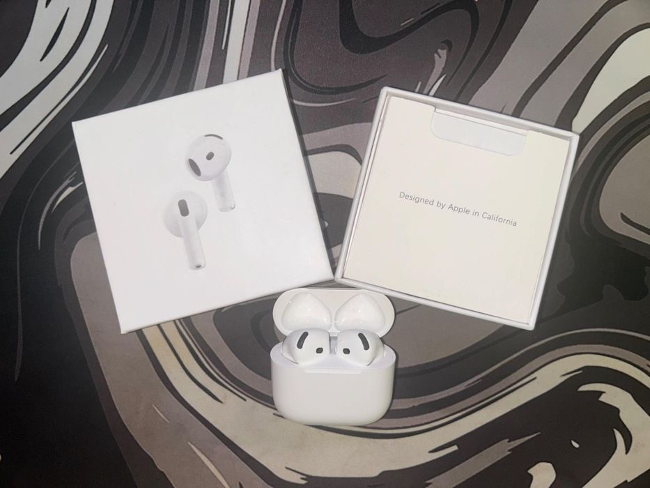 Apple AirPods 4 ( ANC )