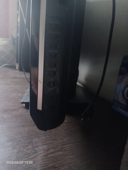 Продам телевизор