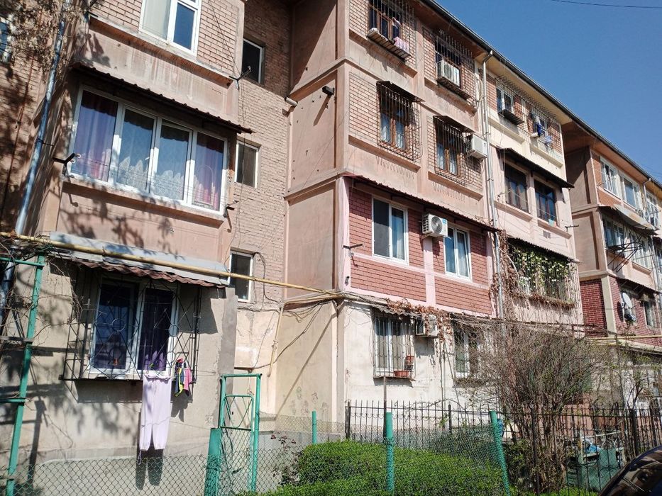 Срочно продаётся 2/1/4 Мирабадский район  Фаргона йоли