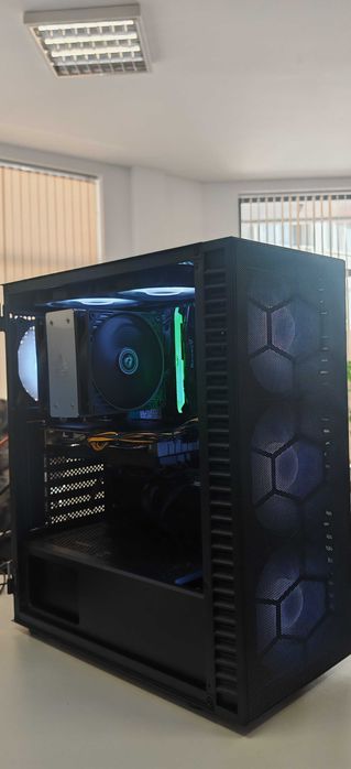Геймърски Компютър Ryzen 7 5700/32Gb/1TB SSD/RTX 3060TI/Wi&BT/Гаранция
