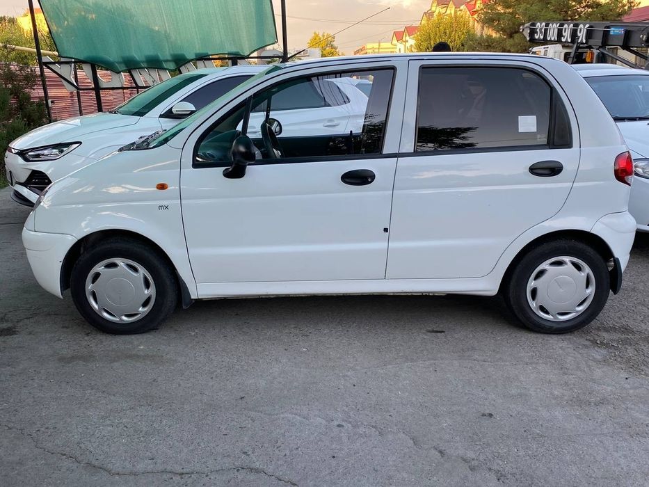 Matiz avtomobili sotiladi