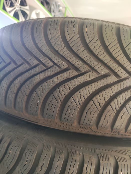 2 бр зимни 205/60/16 michelin Alpin 5 Дот 18г