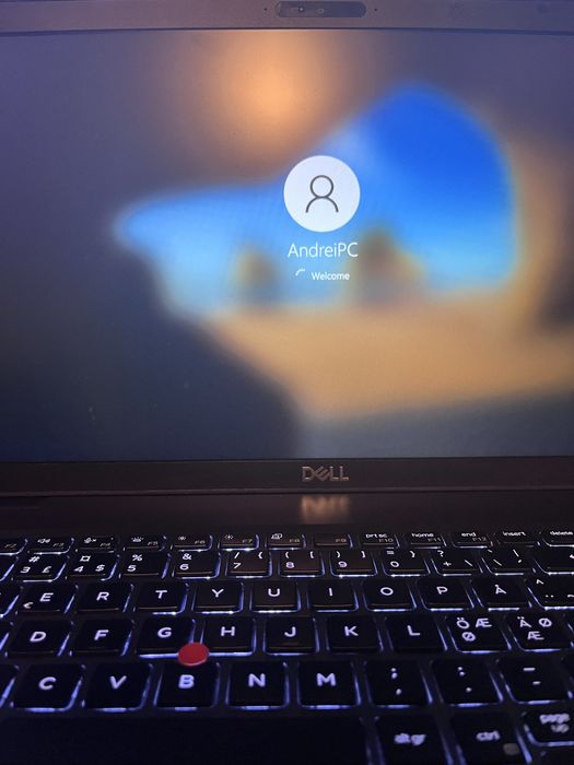 Vand Laptop Latitude 5500