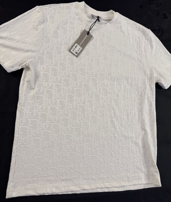 Christian Dior-Автентична чисто нова мъжка тениска  Л