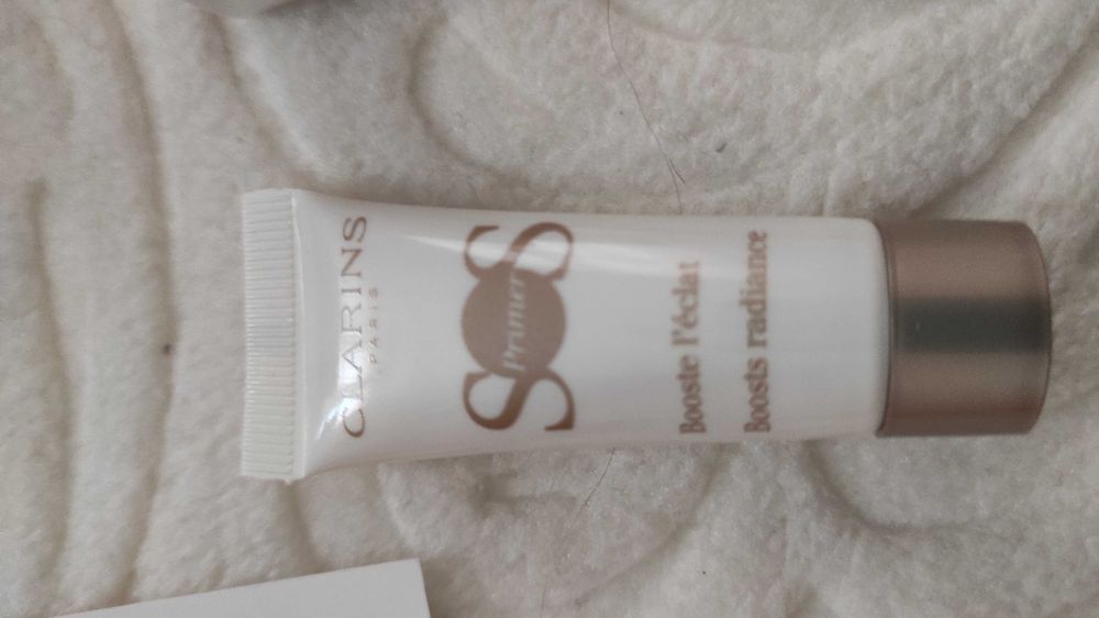 Основа за грим Clarins SOS primer озаряващ