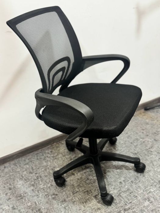 Продам офисное кресло