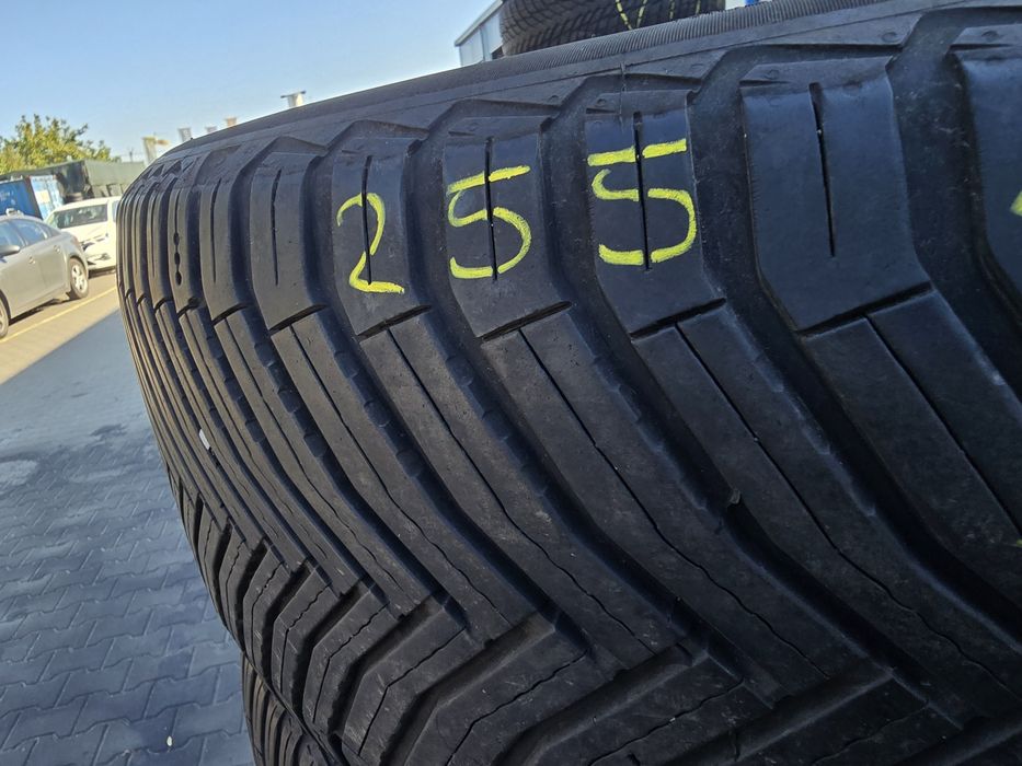 255 45 19 Michelin m+s