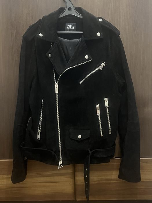 Продам замшевую мужскую куртку Зара