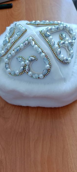 Костюм национальный , ручной работы ,свровские камни.