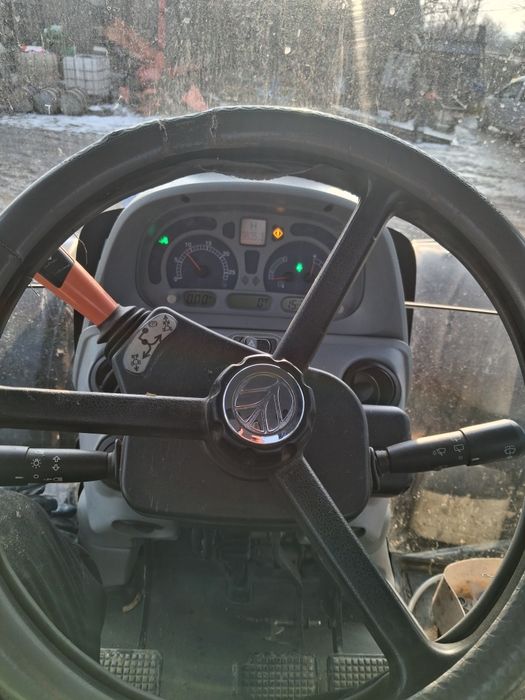 Tractor new holland T 7070