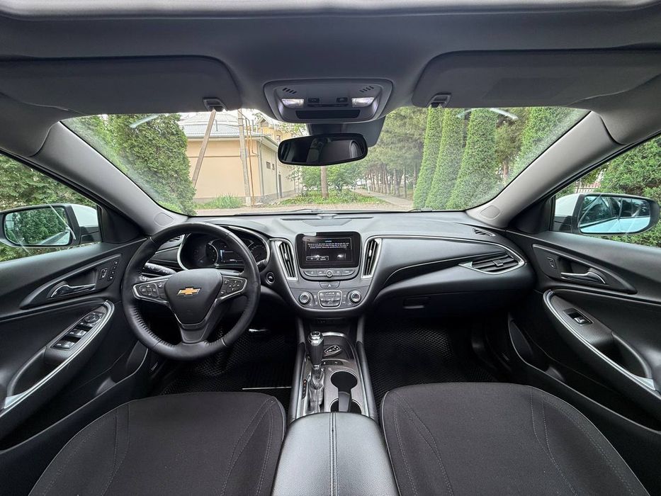 Chevrolet Malibu 2017 — 8