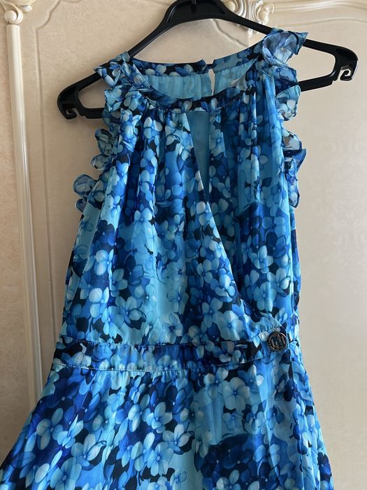 Продам одежду в отличном состоянии