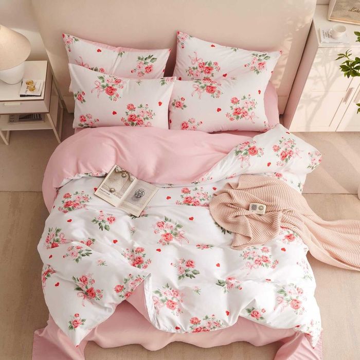 Lenjerie de Pat Florala 140x200cm - Microfibra Premium - Fermoar Noua