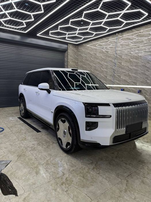 Zeekr 9x Ultra dop.op.