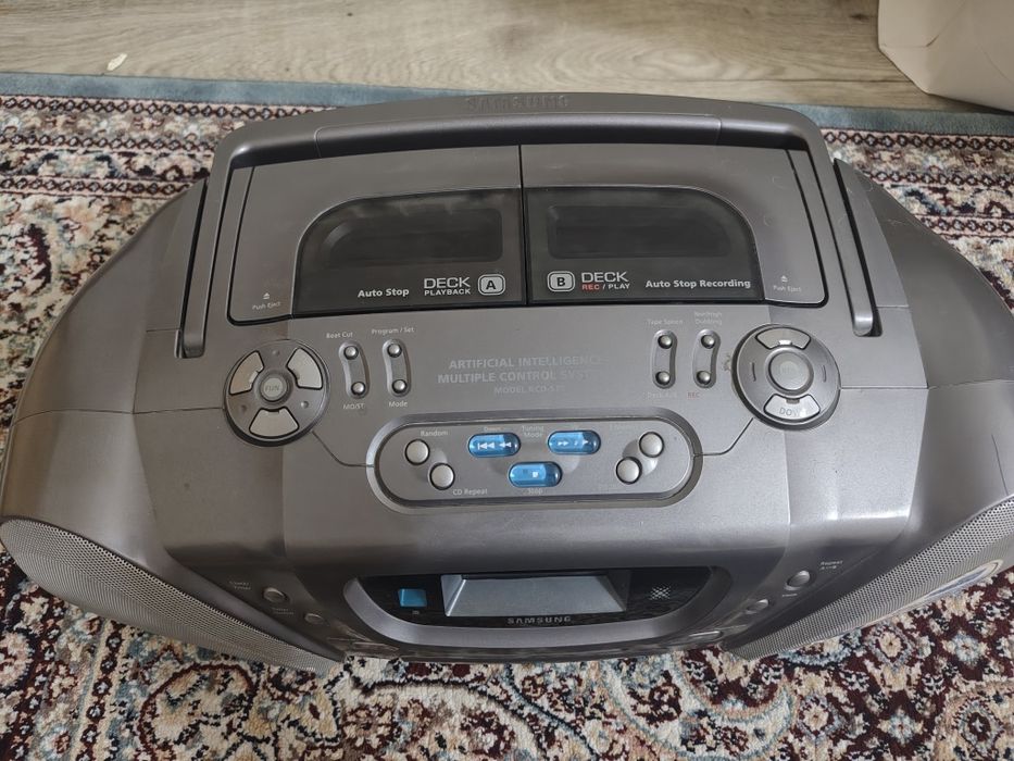 Магнитофон Самсунг