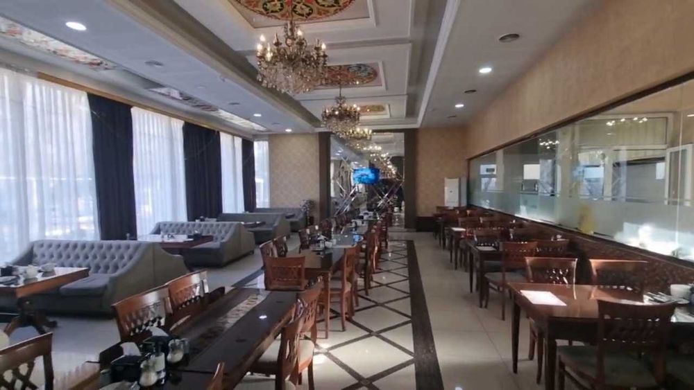 Beruniy metrosi yonida kafe ijaraga beriladi