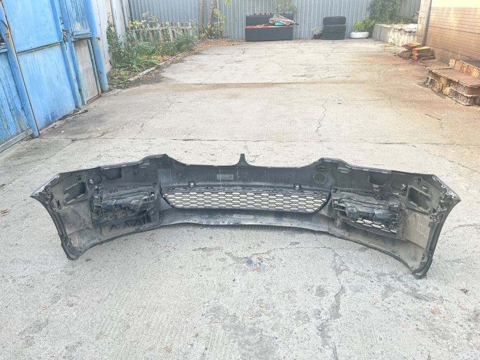 Бампер передний для BMW G30 540