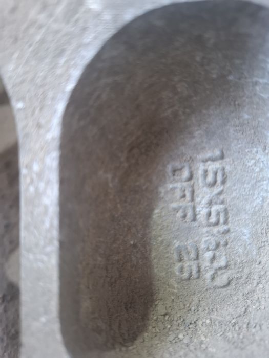 Диски на ниву .  .