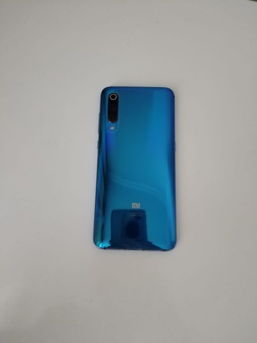 Продам Xiaomi mi9