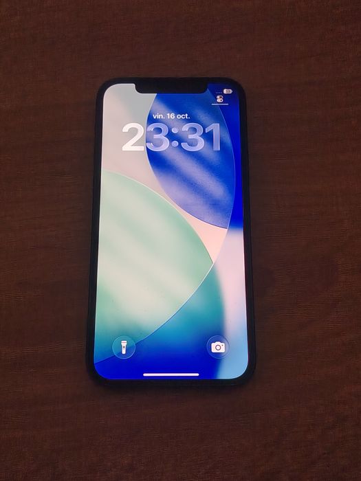 iPhone  12  64GB