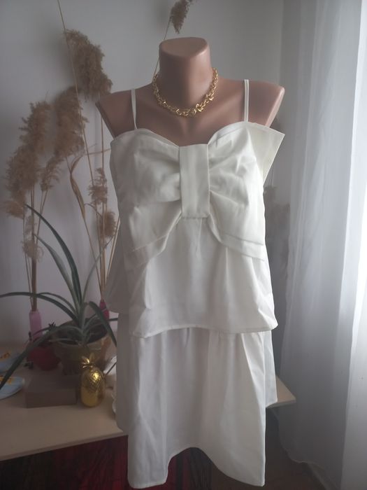 Rochie nouă cu eticheta PIERCE