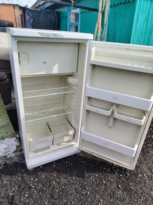 Продам холодильник рабочии