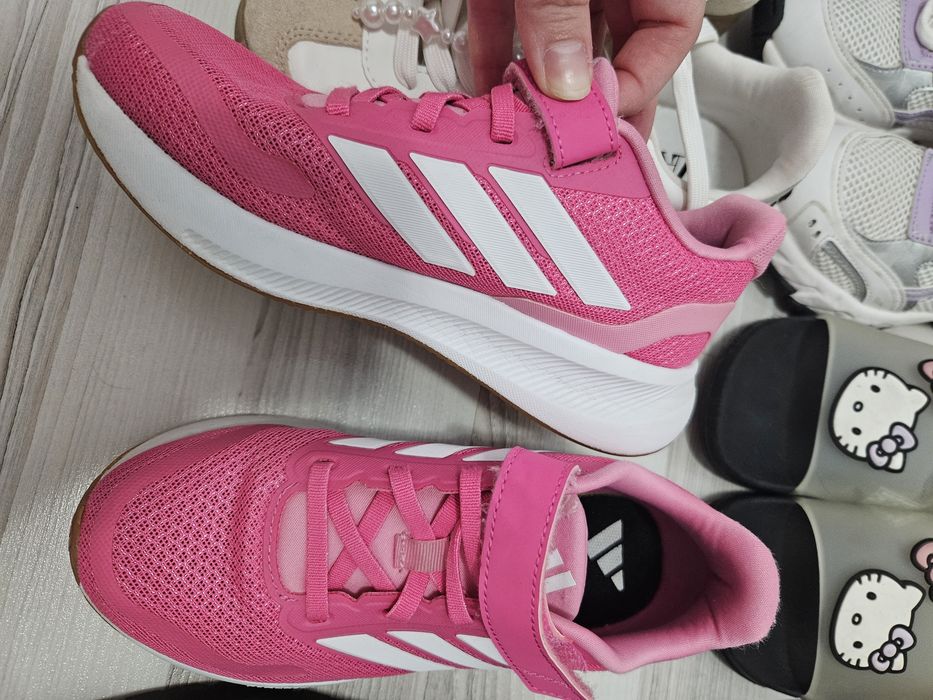 Incaltaminte,adidasi,pantofi zara,adidas