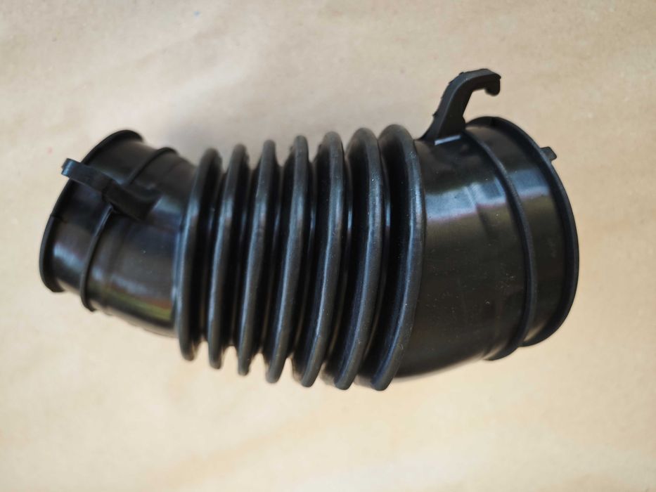 Въздуховод/Всмукващ маркуч, въздушен филтър Honda Cr-v (2010-2018)