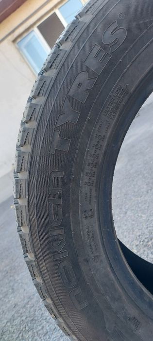 Зимние шины в хорошем состоянии