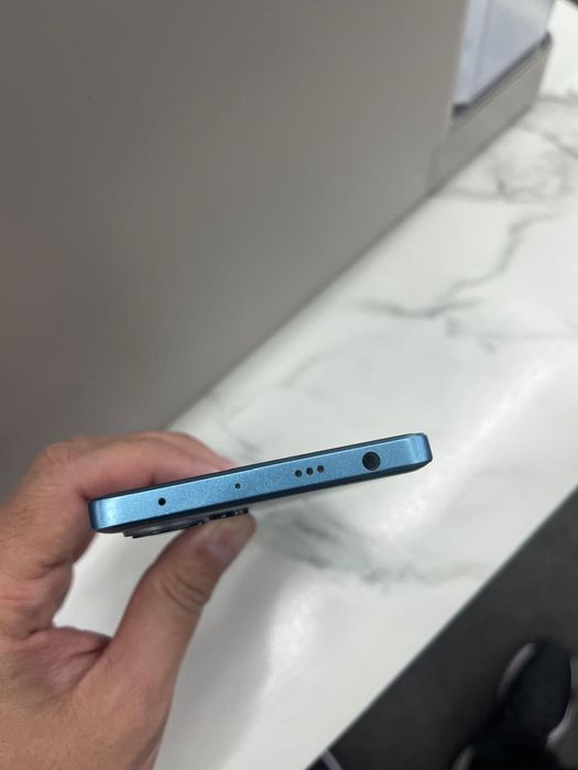 Poco F5 Хорошем состояние