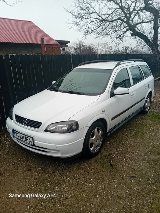 Vând Opel astra 2004