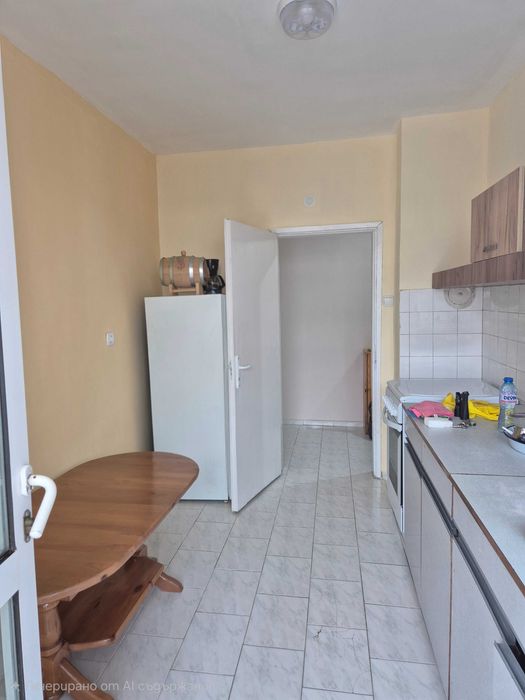 Дава се под наем Тристаен апартамент в Асеновград - 70 кв.м за 298.86 € - Снимка #9