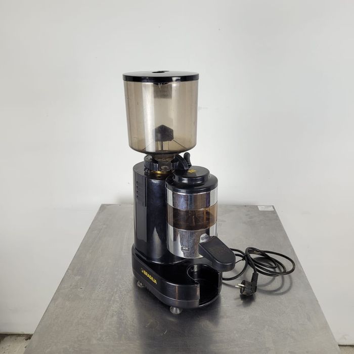 Futurmat Ariete F3 + кофемолка Brasilia