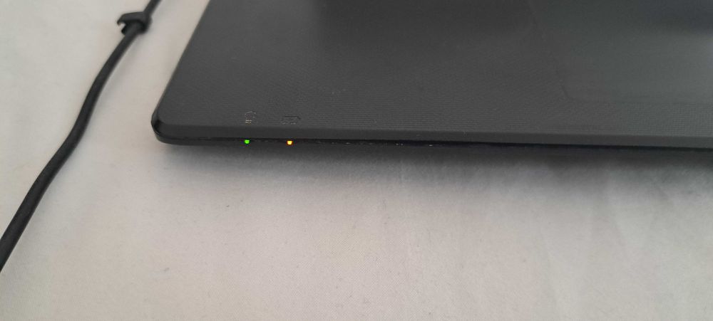 Laptop ASUS, cu incarcator