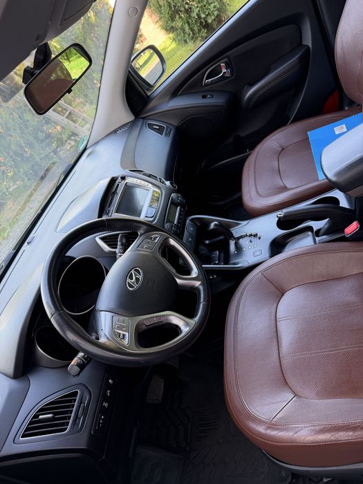 HYUNDAI ix35 2011 — imagine 4