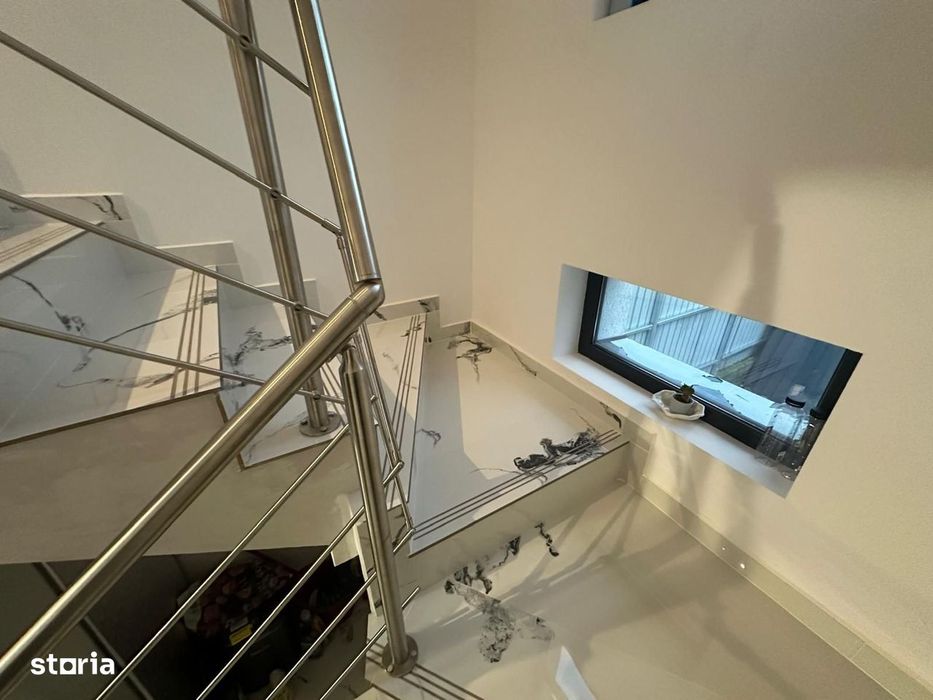 Vila P+1 de vanzare Piata Sudului / Martisor