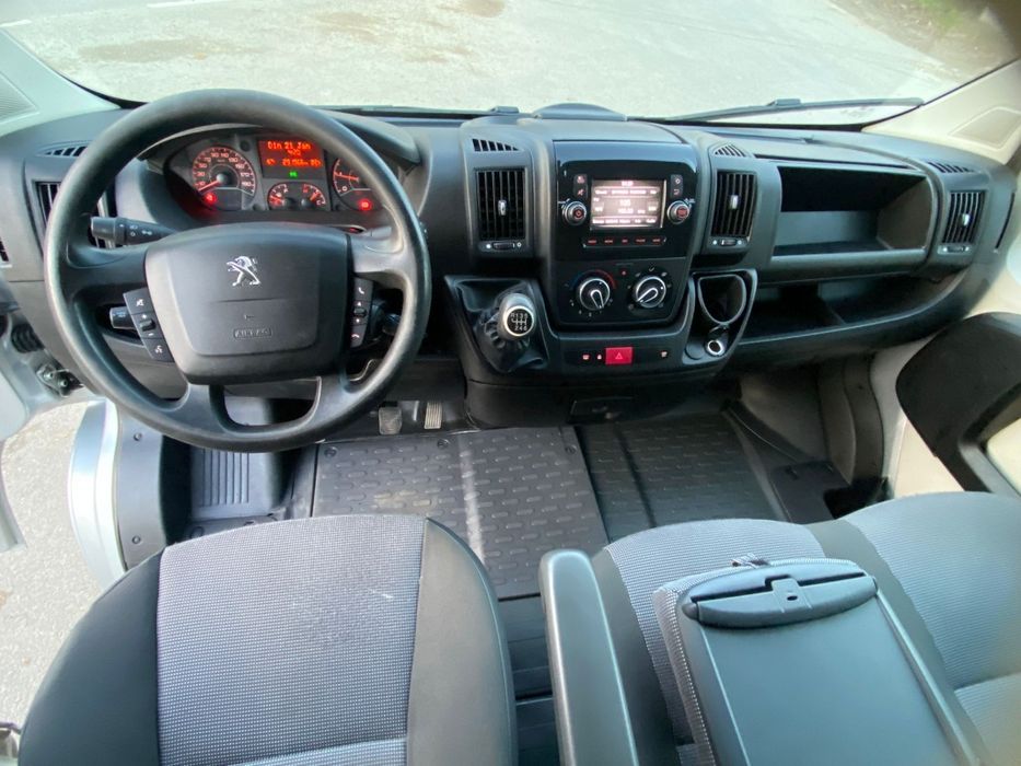 Peugeot Boxer 2.2HDI 131CP An2015 Euro5 LIVRARE Grey-Line