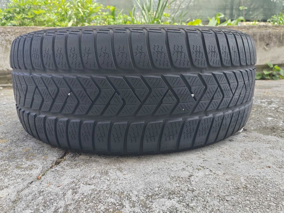 245/45/19 1бр.Pirelli Зимна Гума