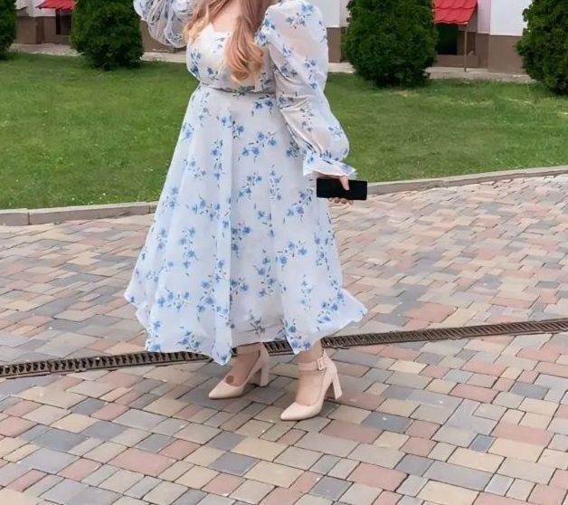 Платия 54 размера