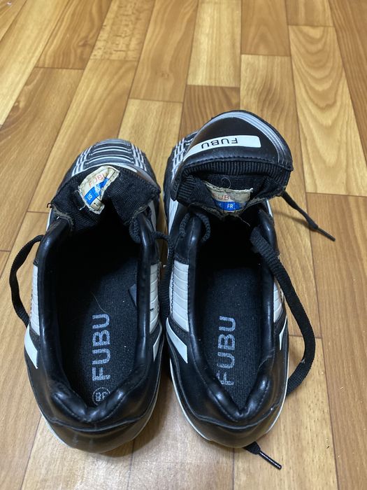 Футбольные бутсы